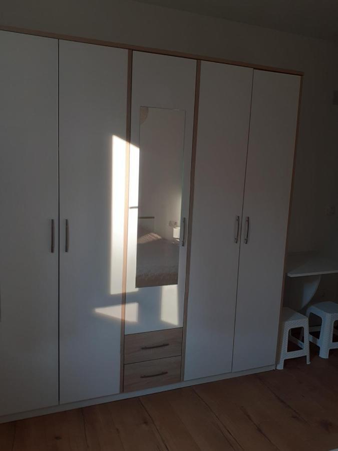 Apartman Nikki II Maranovici Luaran gambar